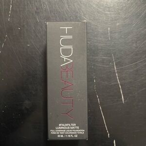 HUDA BEAUTY FauxFilter Luminous Matte Foundation - In the Shade Brown Sugar
